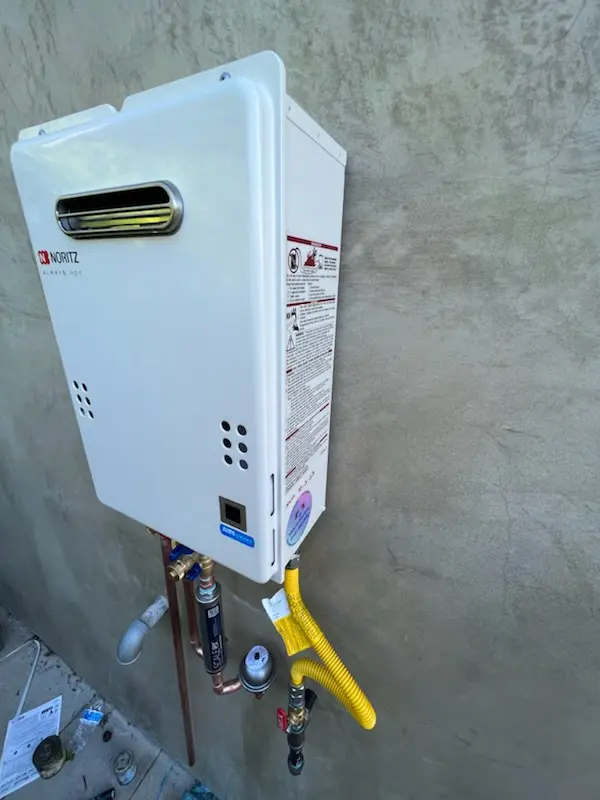 Tankless water heater installation for Bird Grove homes